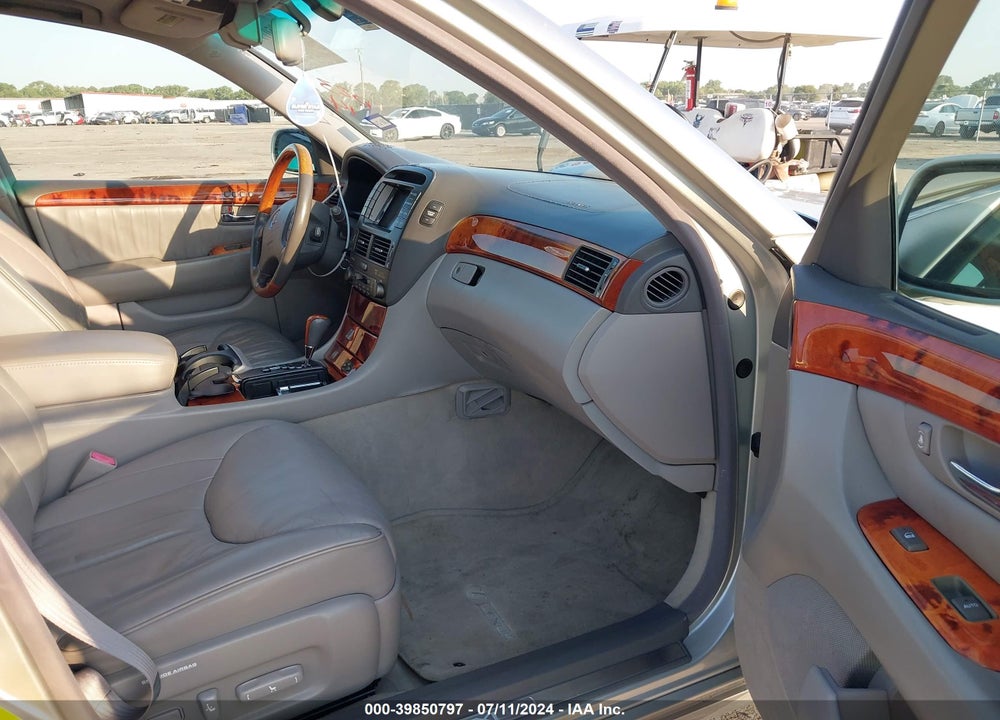 2002 LEXUS LS 430 VIN: JTHBN30F320091590