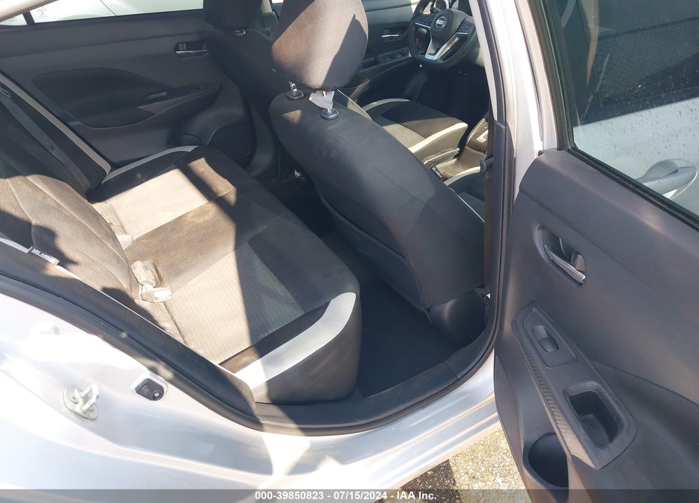 2022 NISSAN VERSA 1.6 SV XTRONIC CVT VIN: 3N1CN8EV2NL826136