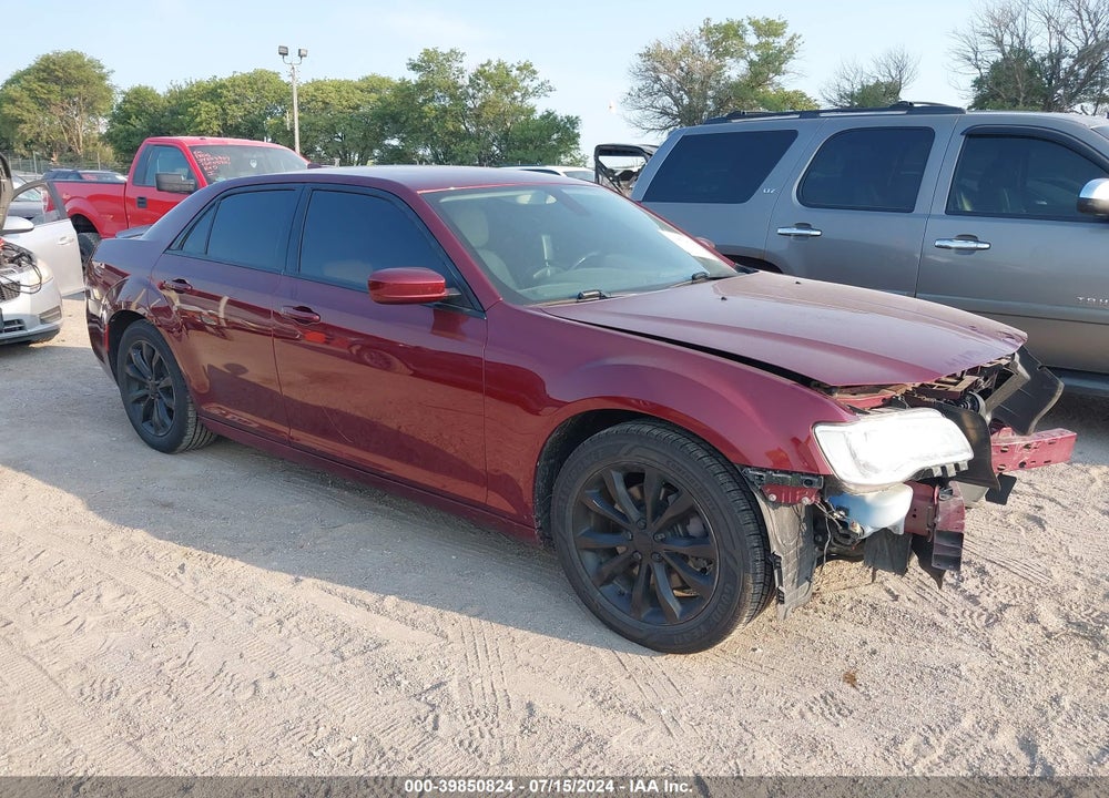 2019 CHRYSLER 300 TOURING AWD VIN: 2C3CCARGXKH602479