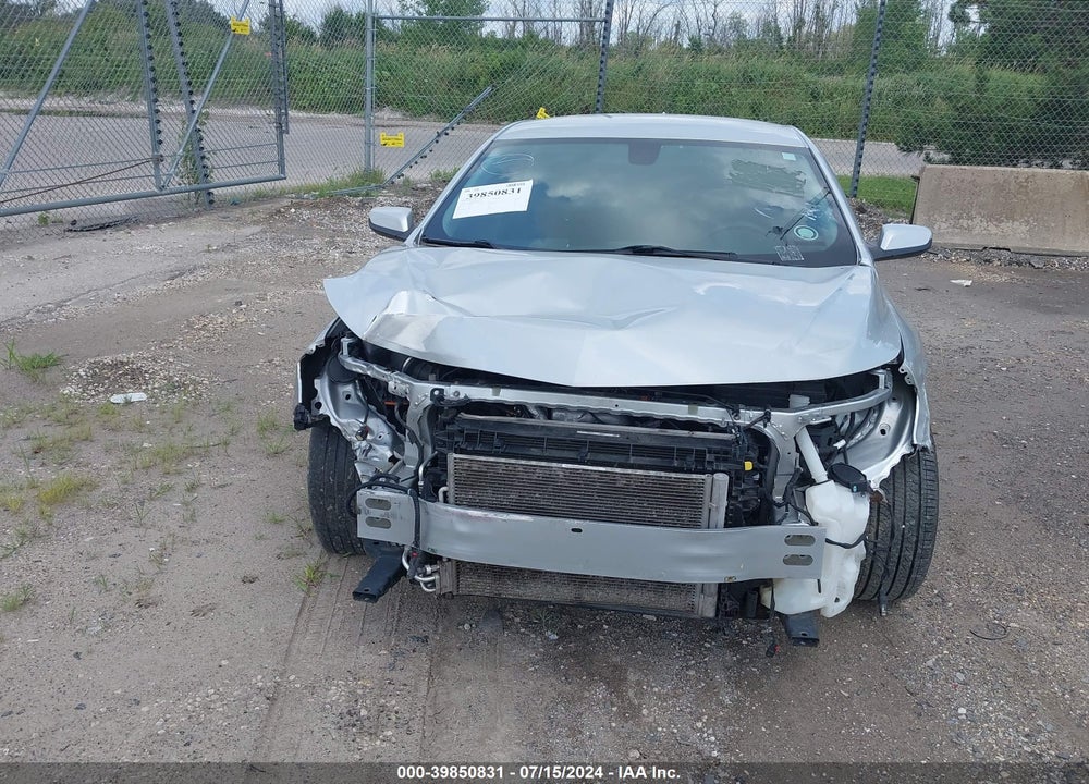2018 CHEVROLET MALIBU LT VIN: 1G1ZD5ST5JF245965