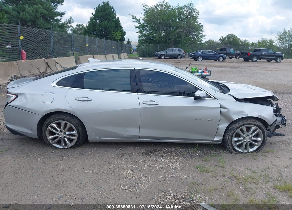 2018 CHEVROLET MALIBU LT VIN: 1G1ZD5ST5JF245965