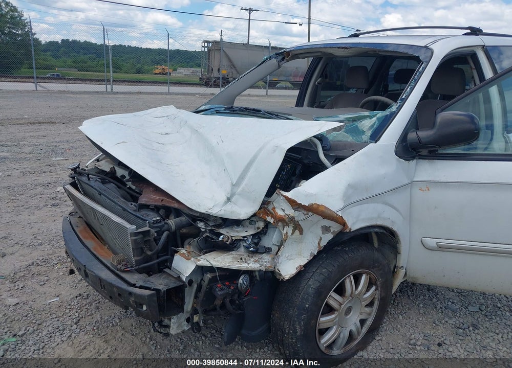 2007 CHRYSLER TOWN & COUNTRY TOURING VIN: 2A8GP54L17R302272