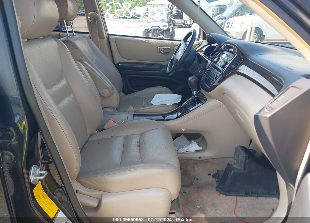 2003 TOYOTA HIGHLANDER LIMITED V6 VIN: JTEHF21A930111134