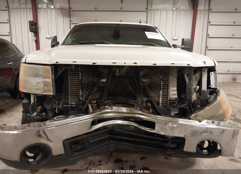 2009 GMC SIERRA 2500HD SLE VIN: 1GTHK59669E100038