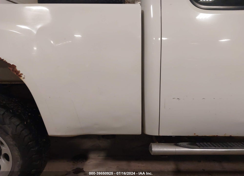 2009 GMC SIERRA 2500HD SLE VIN: 1GTHK59669E100038