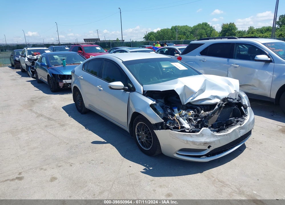 2016 KIA FORTE LX VIN: KNAFK4A66G5495748