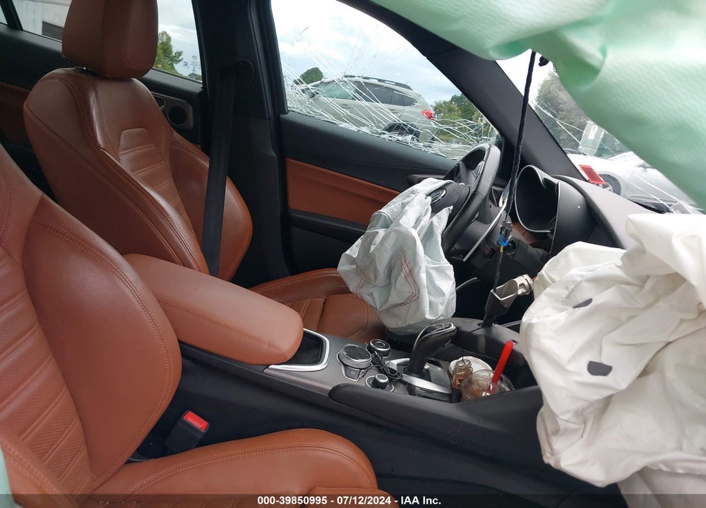 2020 ALFA ROMEO GIULIA TI SPORT AWD VIN: ZARFANBN6L7631768