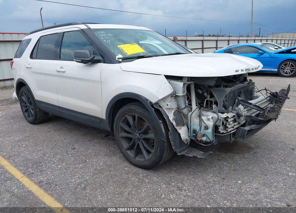 2017 FORD EXPLORER XLT VIN: 1FM5K7D81HGC31450
