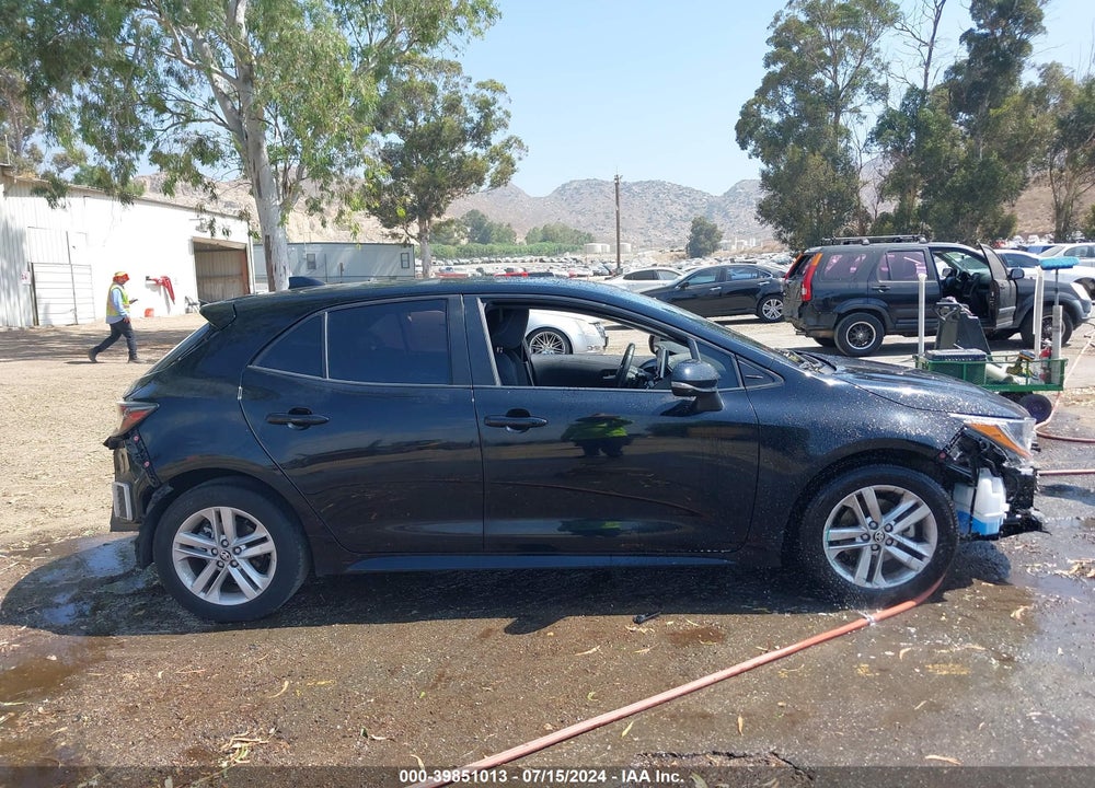 2022 TOYOTA COROLLA SE VIN: JTND4MBE6N3182536