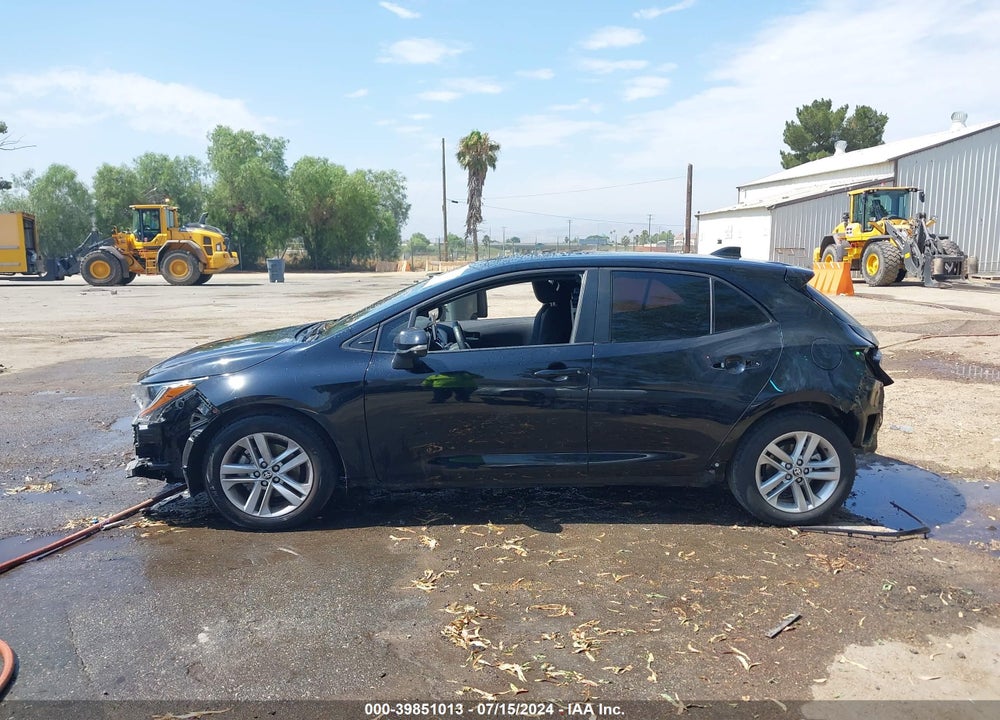 2022 TOYOTA COROLLA SE VIN: JTND4MBE6N3182536