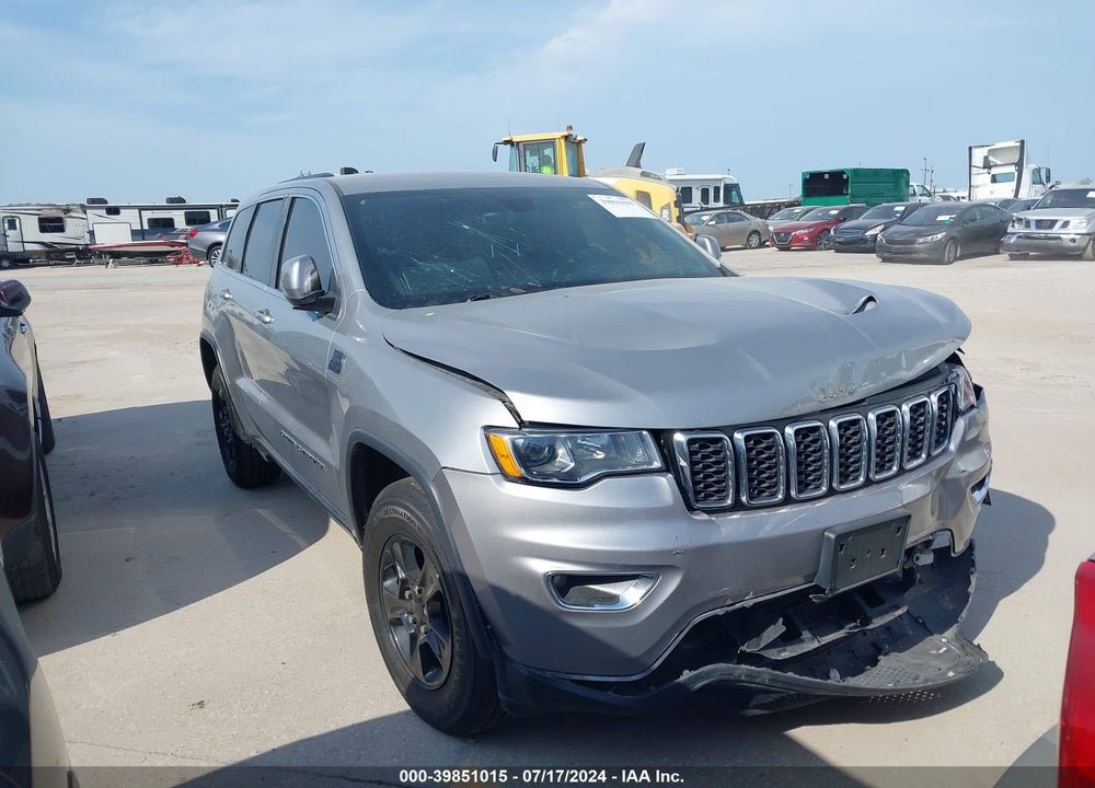 2017 JEEP GRAND CHEROKEE LAREDO 4X2 VIN: 1C4RJEAG3HC784889