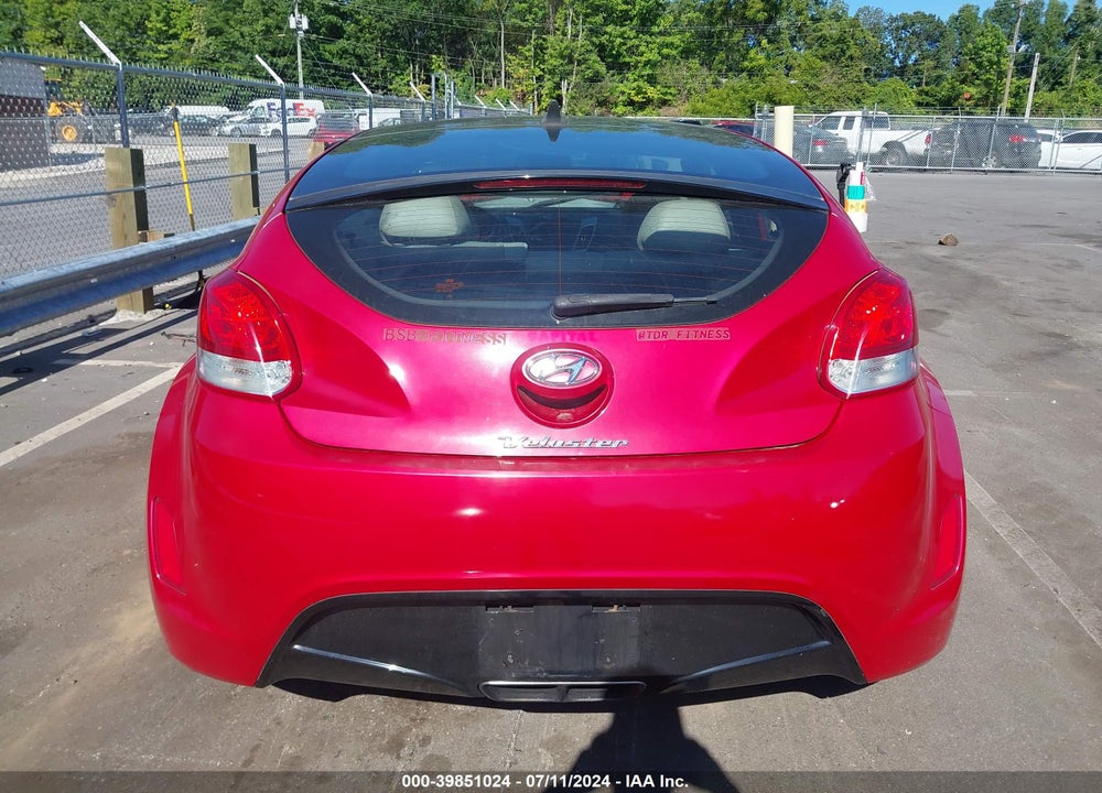 2013 HYUNDAI VELOSTER BASE W/GRAY VIN: KMHTC6AD5DU139057