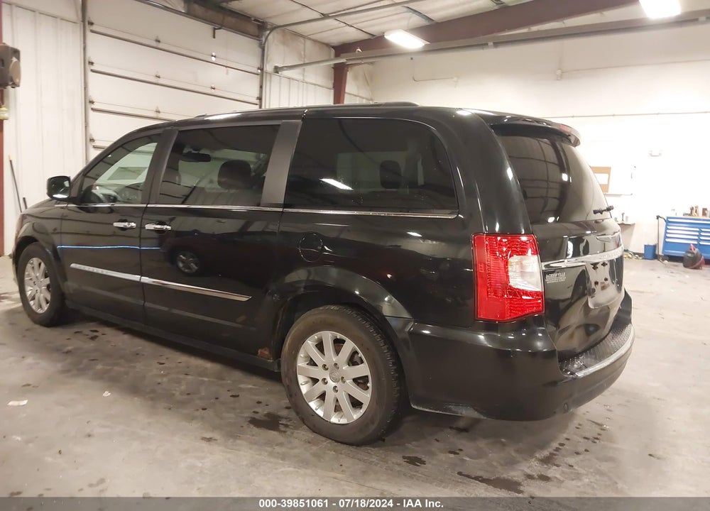 2011 CHRYSLER TOWN & COUNTRY TOURING-L VIN: 2A4RR8DG2BR713147