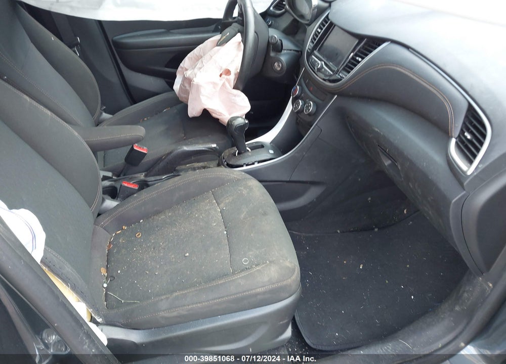 2022 CHEVROLET TRAX AWD LS VIN: KL7CJNSMXNB542156
