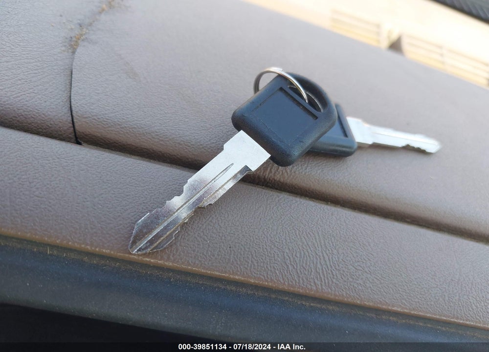 1995 CHEVROLET GMT-400 C1500 VIN: 1GCEC14Z9SZ163238