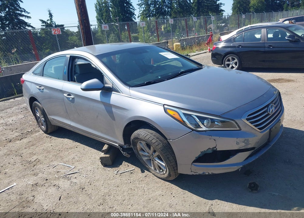 2016 HYUNDAI SONATA SE VIN: 5NPE24AF4GH262904