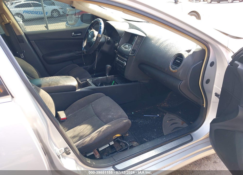 2011 NISSAN MAXIMA 3.5 S VIN: 1N4AA5APXBC828400
