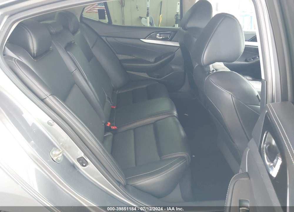 2017 NISSAN MAXIMA 3.5 SV VIN: 1N4AA6AP4HC422157