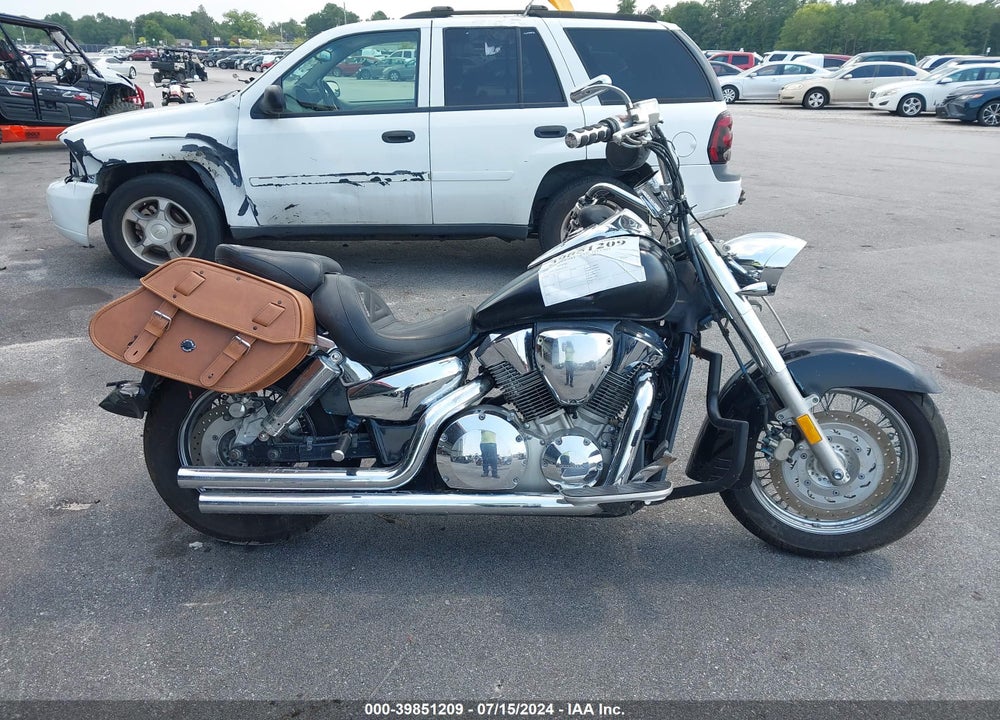 2004 HONDA VT1300 S VIN: 1HFSC52074A107725