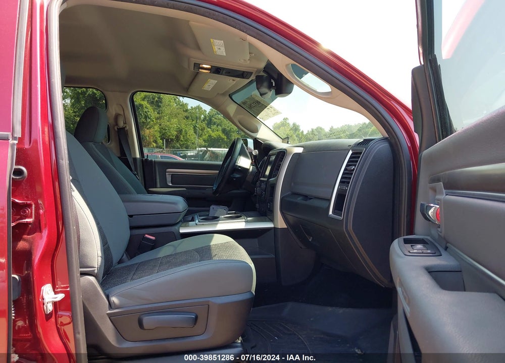 2015 RAM 2500 BIG HORN VIN: 3C6UR5DL6FG686260