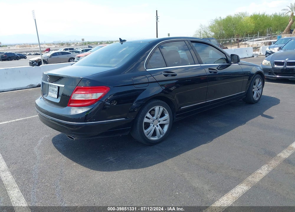 2008 MERCEDES-BENZ C 300 LUXURY/SPORT VIN: WDDGF54X08R018268