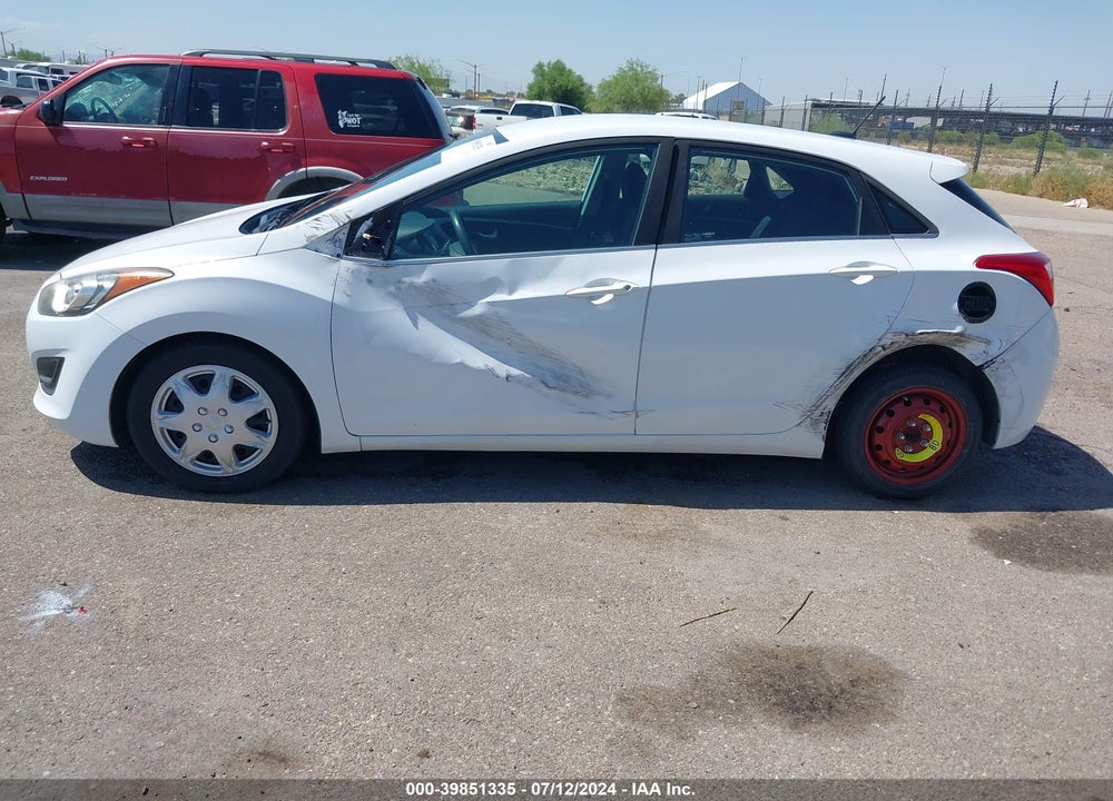 2017 HYUNDAI ELANTRA GT VIN: KMHD35LH6HU362230