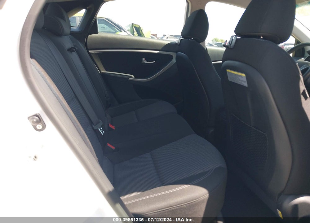 2017 HYUNDAI ELANTRA GT VIN: KMHD35LH6HU362230