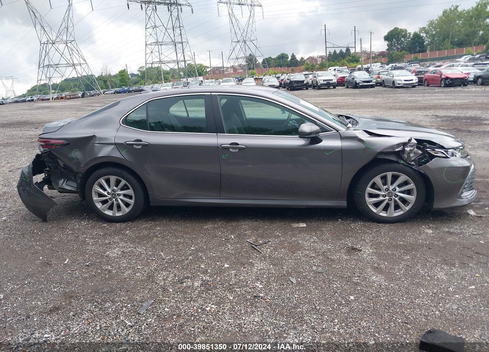 2021 TOYOTA CAMRY LE AWD VIN: 4T1C11BK4MU026674