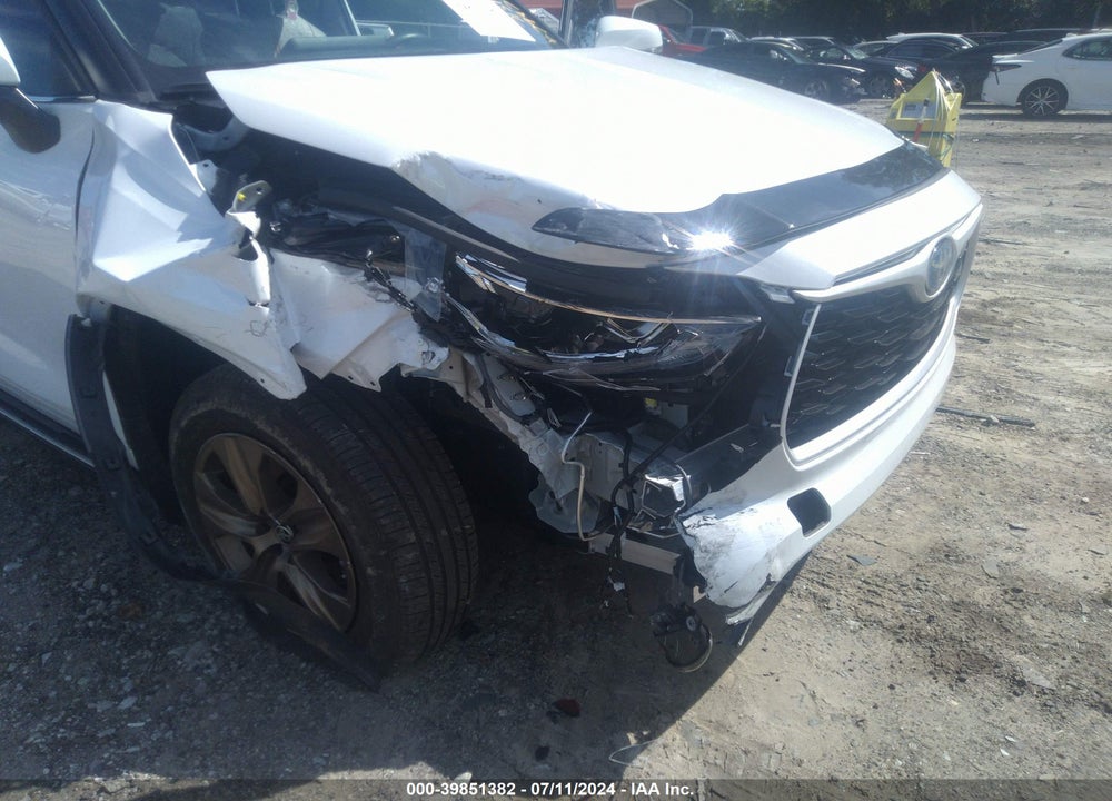 2023 TOYOTA HIGHLANDER HYBRID XLE BRONZE VIN: 5TDAARAH8PS527947