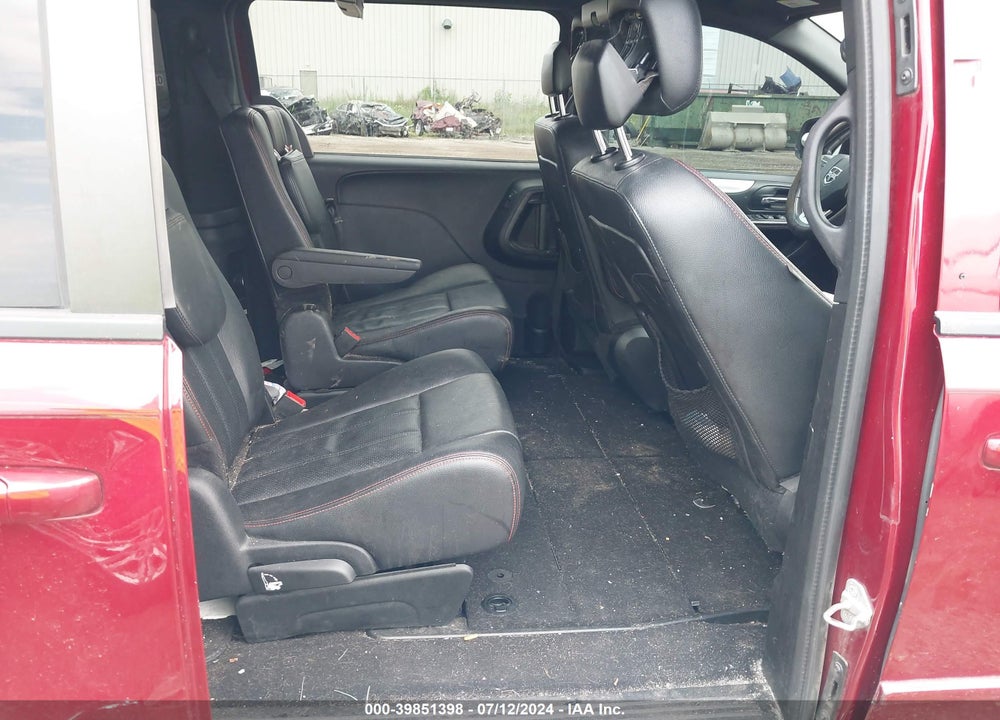 2015 DODGE GRAND CARAVAN R/T VIN: 2C4RDGEG4FR705487