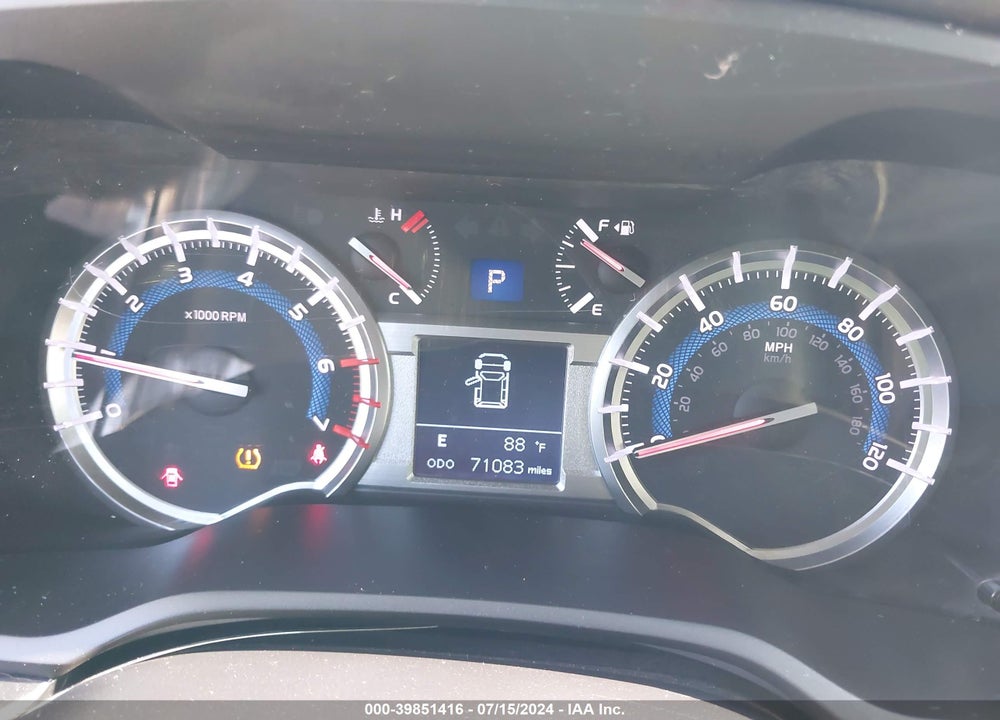 2018 TOYOTA 4RUNNER SR5 VIN: JTEZU5JRXJ5183882