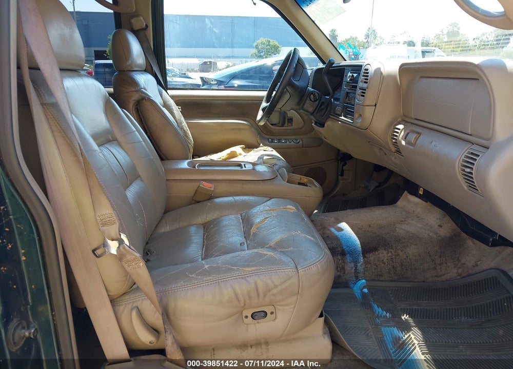 1997 CHEVROLET SUBURBAN 1500 VIN: 3GNFK16R5VG183194