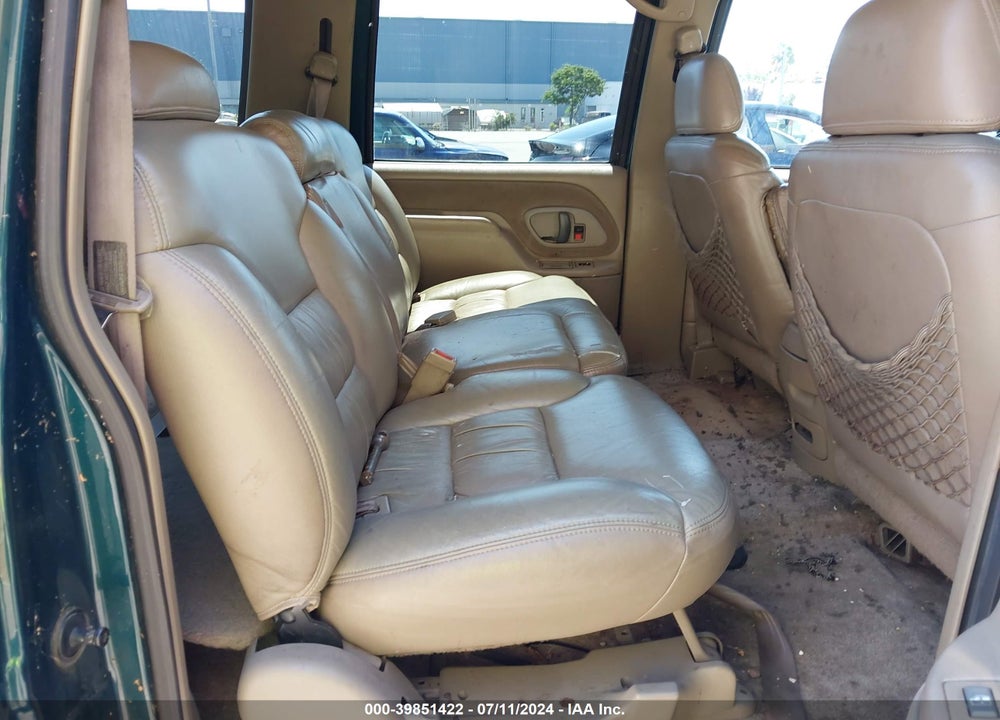 1997 CHEVROLET SUBURBAN 1500 VIN: 3GNFK16R5VG183194