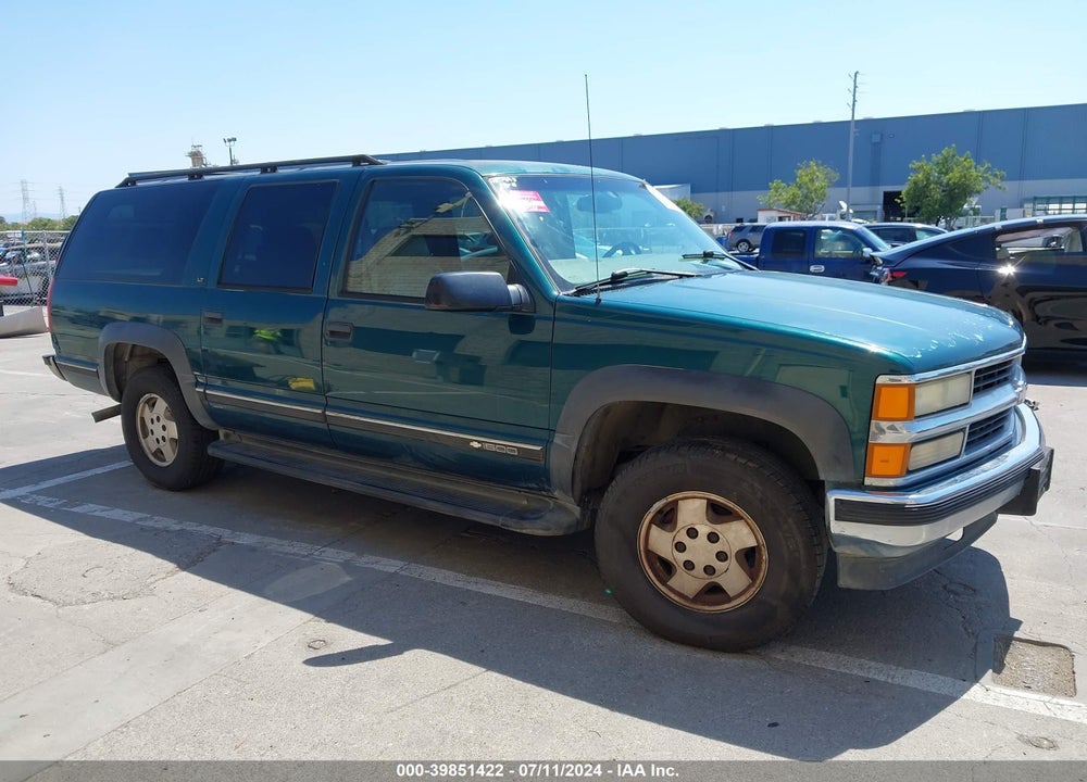 1997 CHEVROLET SUBURBAN 1500 VIN: 3GNFK16R5VG183194