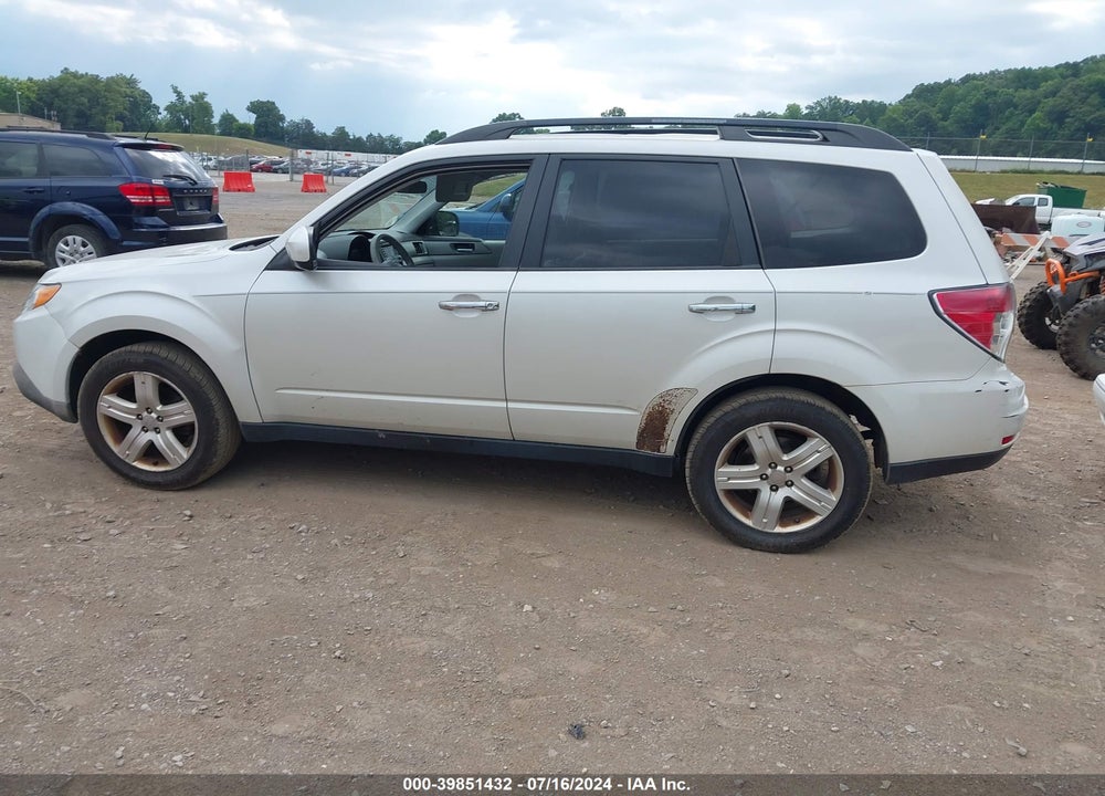 2010 SUBARU FORESTER 2.5X PREMIUM VIN: JF2SH6CC3AH763788