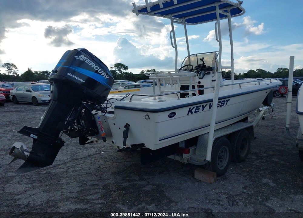 2002 KEY WEST BOAT VIN: KWEFB133J102