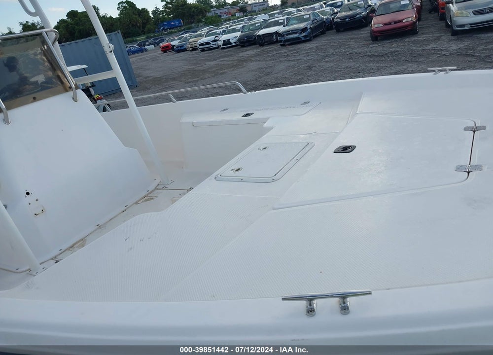 2002 KEY WEST BOAT VIN: KWEFB133J102