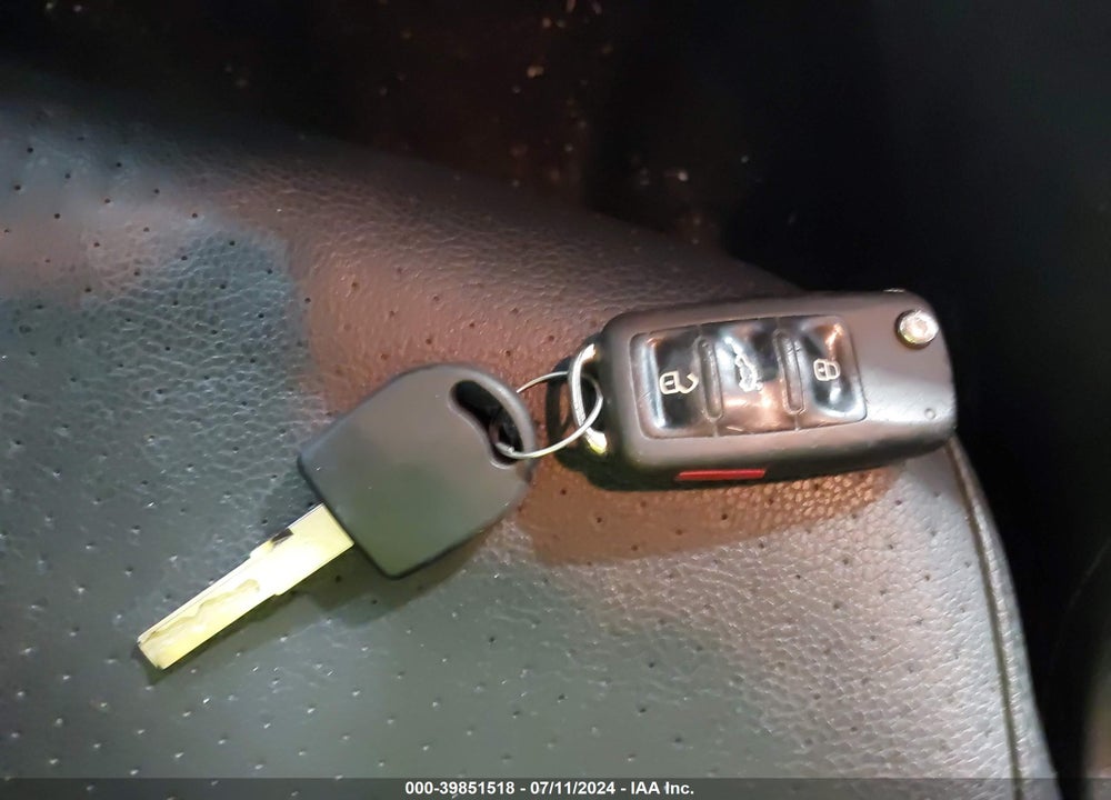 2013 VOLKSWAGEN JETTA 2.5L SE VIN: 3VWDP7AJ5DM210462