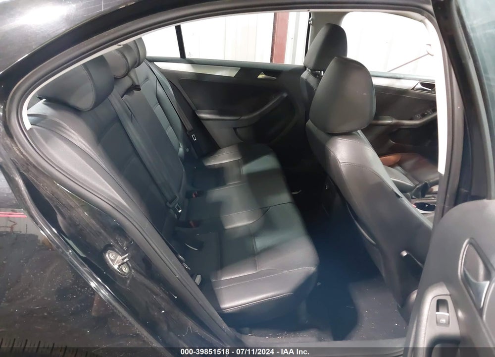 2013 VOLKSWAGEN JETTA 2.5L SE VIN: 3VWDP7AJ5DM210462