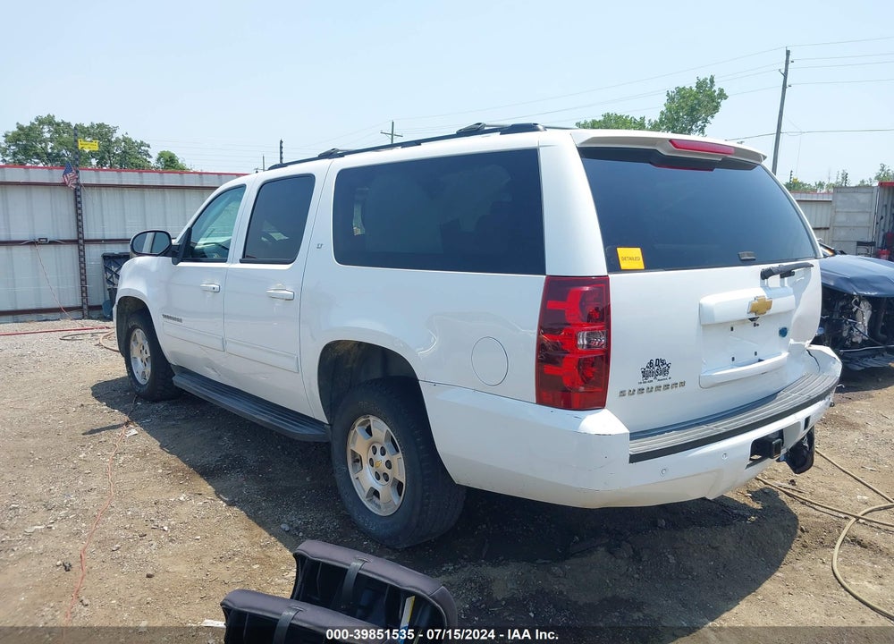 2014 CHEVROLET SUBURBAN 1500 LT VIN: 1GNSKJE7XER157480