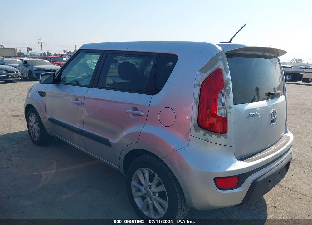 2012 KIA SOUL VIN: KNDJT2A6XC7475855