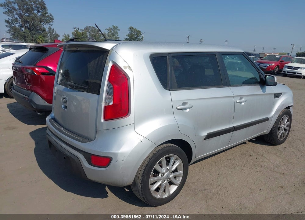 2012 KIA SOUL VIN: KNDJT2A6XC7475855