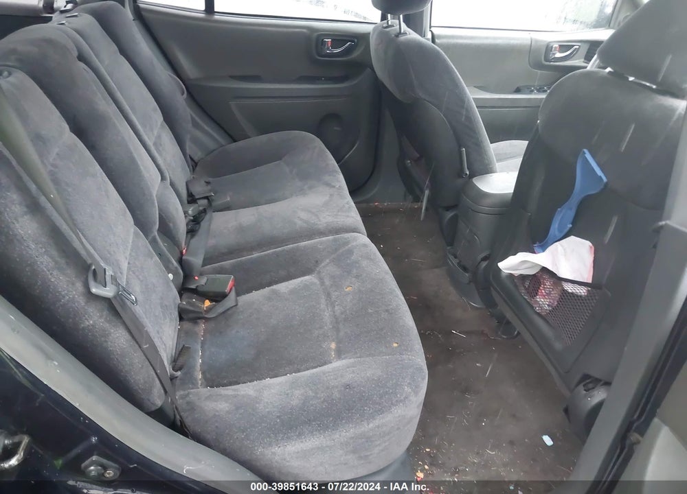 2004 HYUNDAI SANTA FE GLS VIN: KM8SC73D94U575389