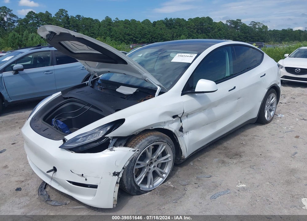 2020 TESLA MODEL Y LONG RANGE DUAL MOTOR ALL-WHEEL DRIVE VIN: 5YJYGDEE6LF017028