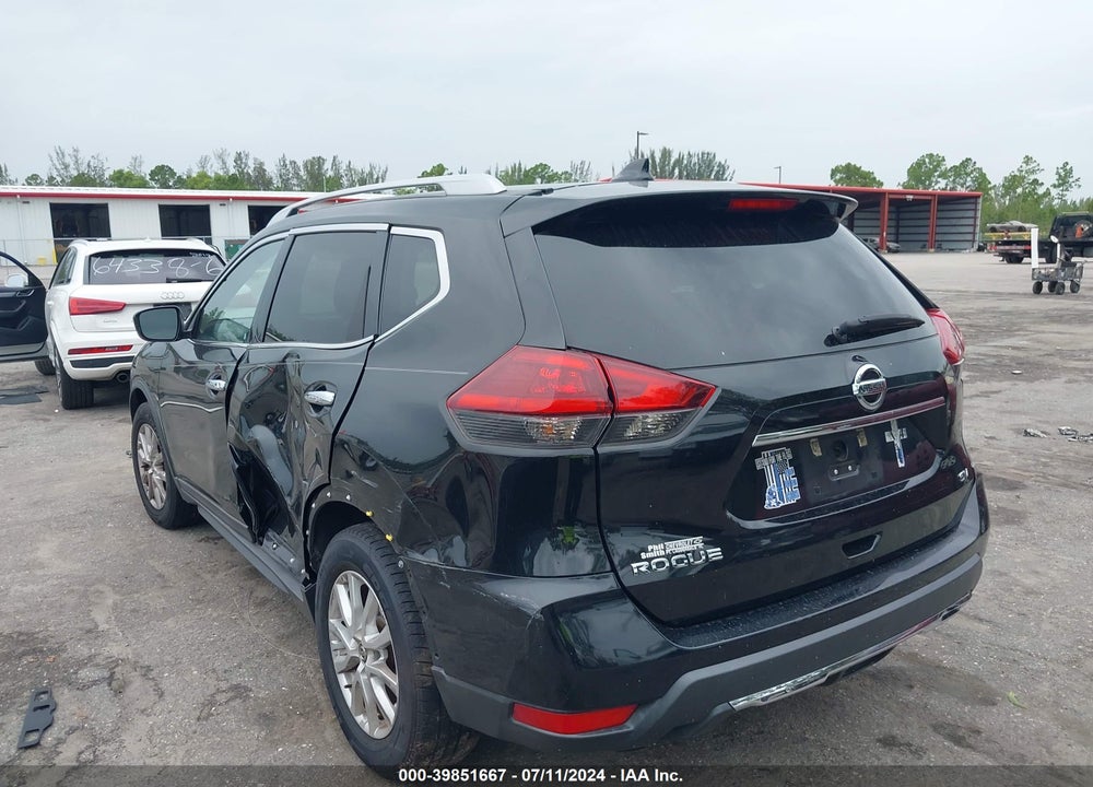 2018 NISSAN ROGUE SV VIN: 5N1AT2MT0JC796675