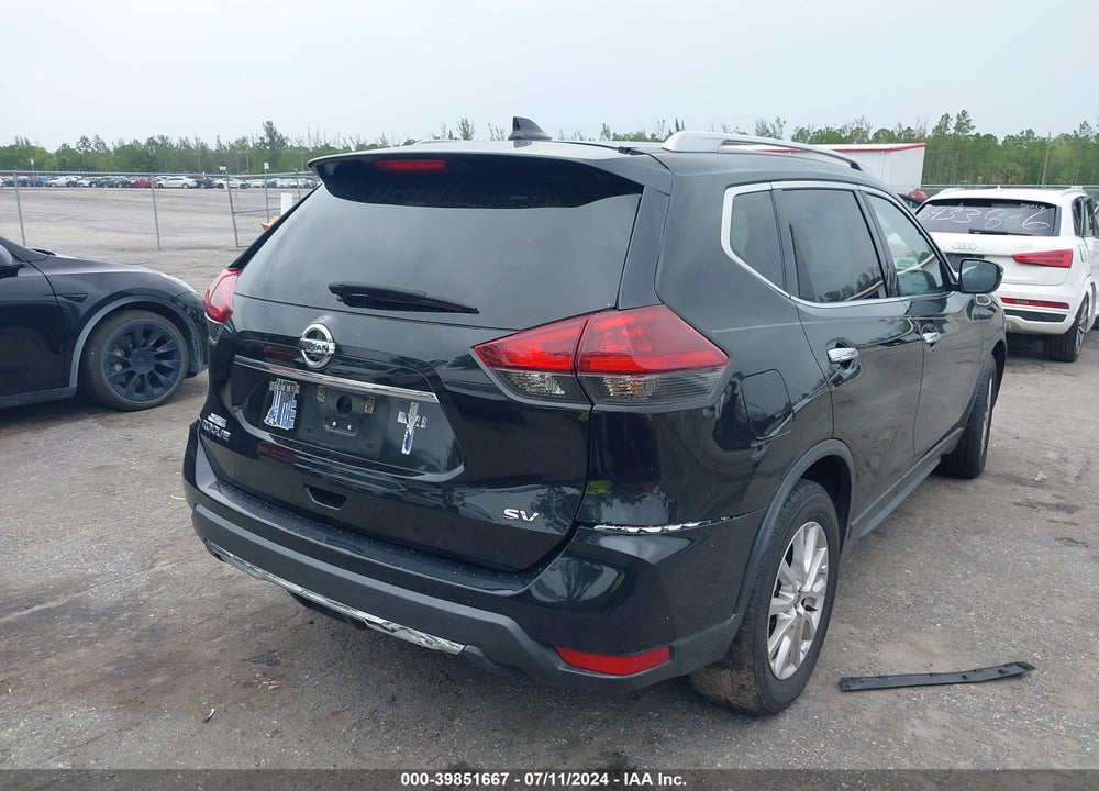 2018 NISSAN ROGUE SV VIN: 5N1AT2MT0JC796675