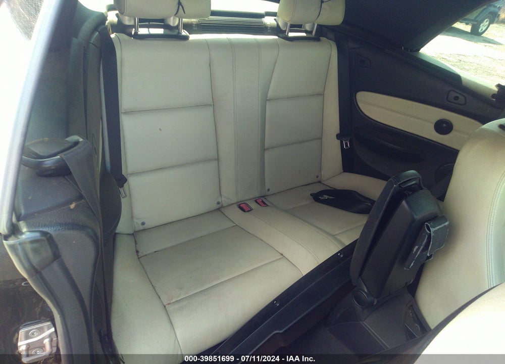 2011 BMW 135I VIN: WBAUN7C59BVM24525