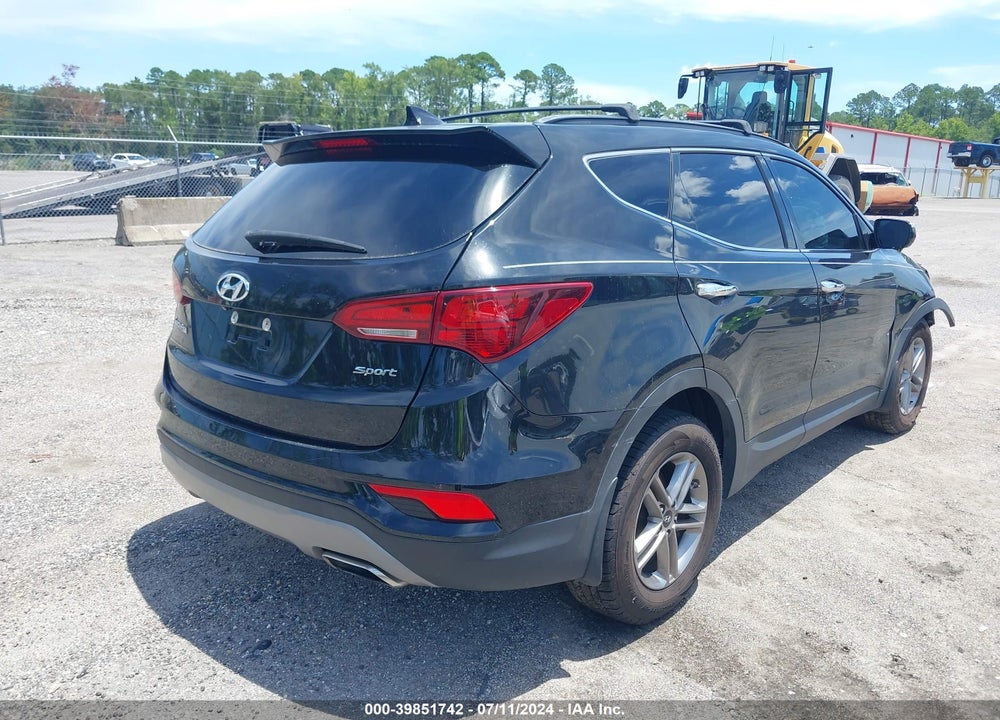 2017 HYUNDAI SANTA FE SPORT 2.4L VIN: 5NMZU3LB9HH014422