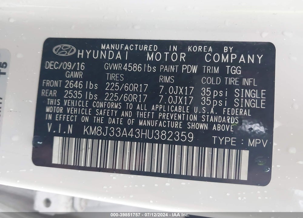 2017 HYUNDAI TUCSON SE VIN: KM8J33A43HU382359