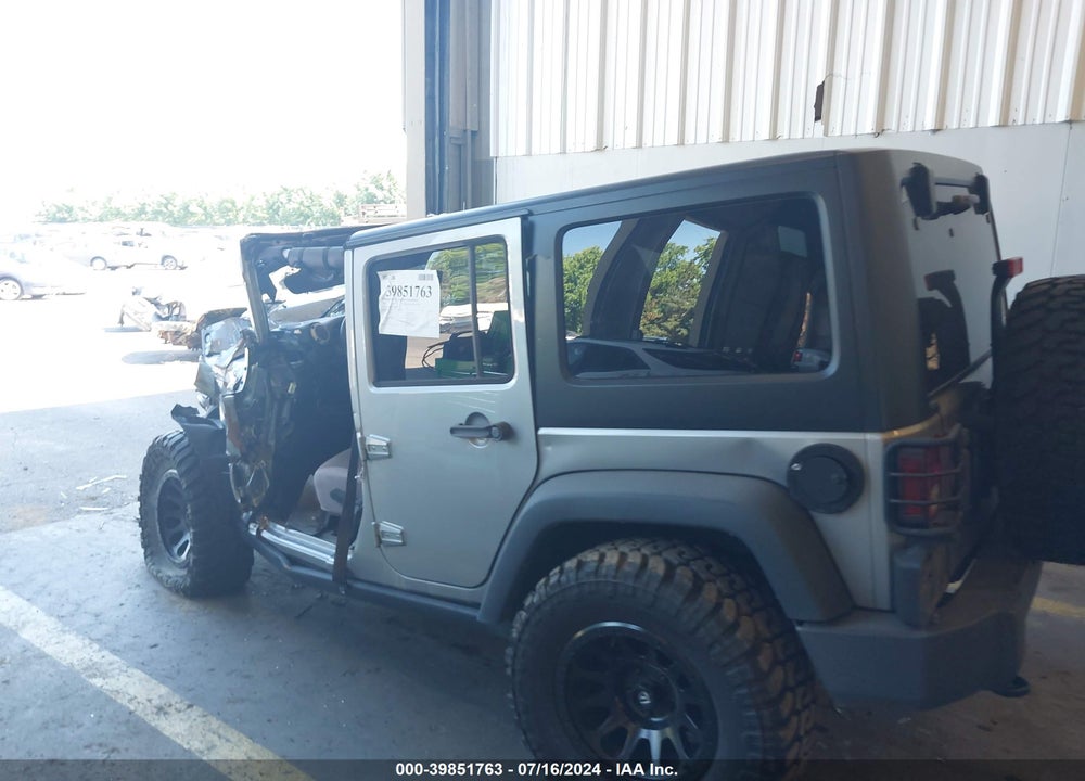 2015 JEEP WRANGLER UNLIMITED RUBICON VIN: 1C4BJWFG2FL767174